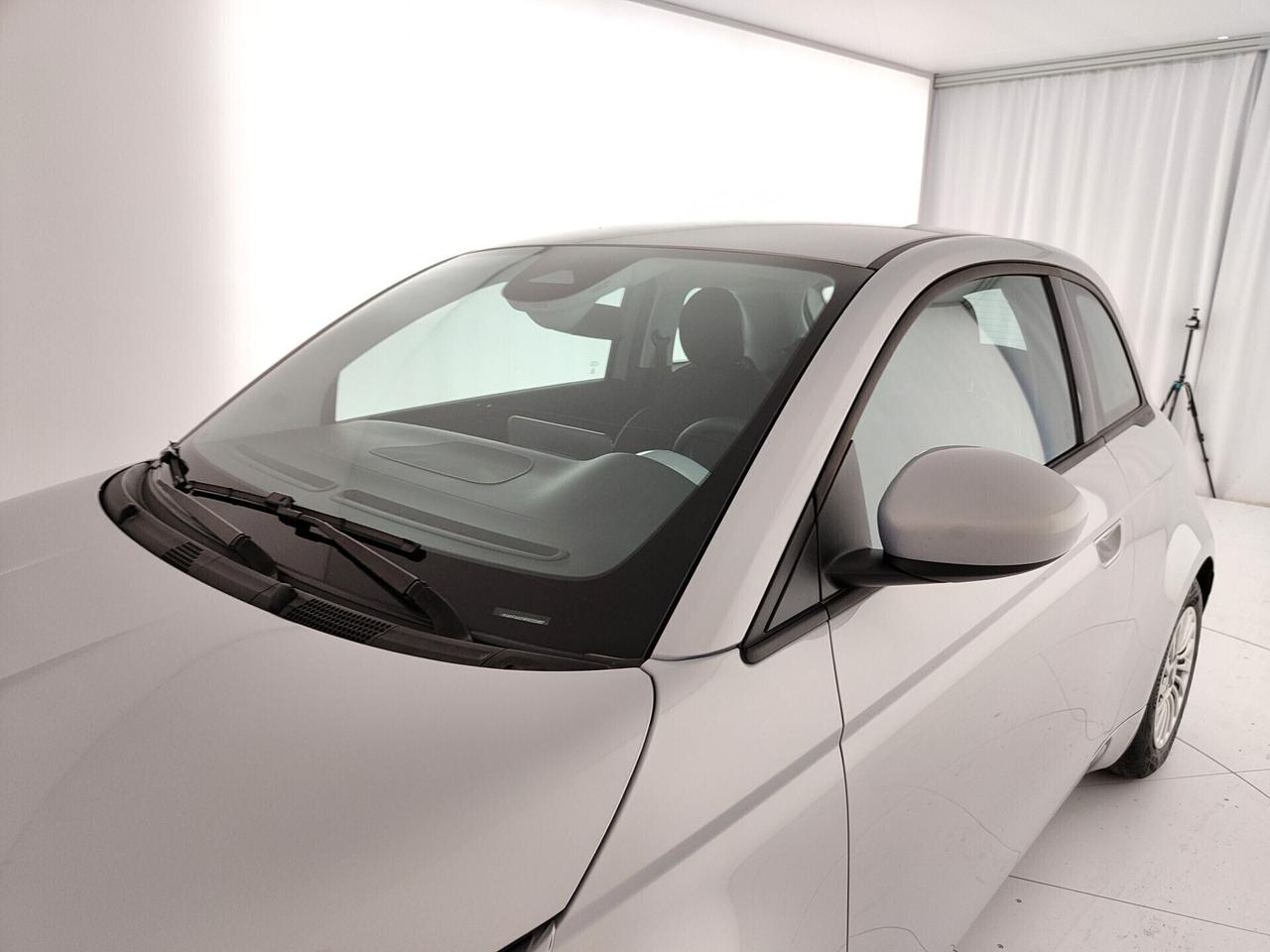 Fiat 500e Berlina 23,8 kWh