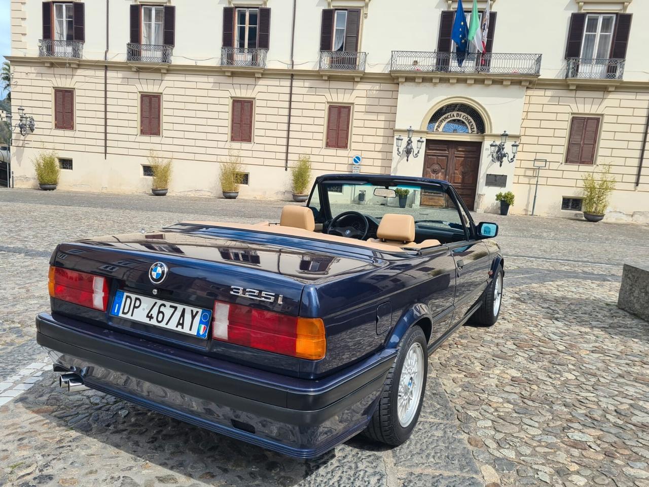 Bmw E30 325i Cabriolet M-TECHINIK