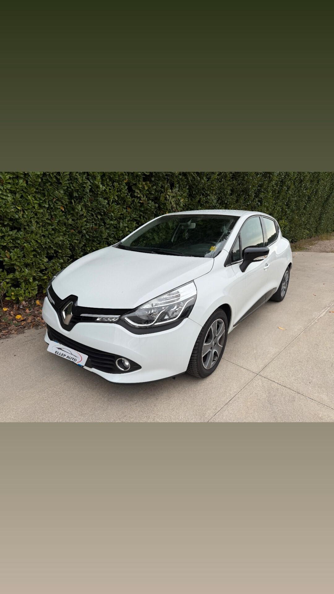 Renault Clio 1.2 75CV 5 porte CINGHIA OK - NEOPATENTATI