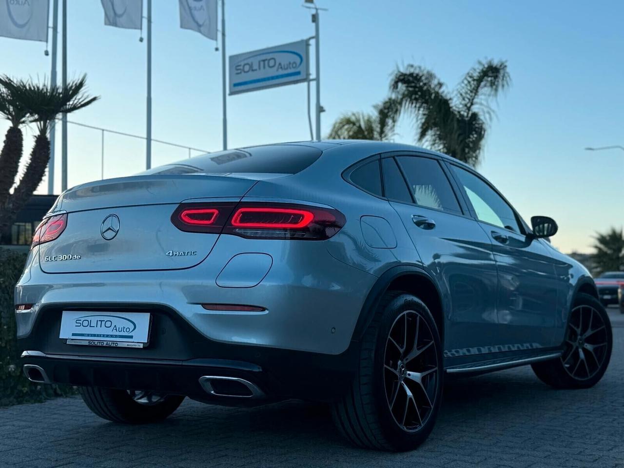 GLC Coupé 300 de 4Matic 306cv Premium AMG Tetto Pedane