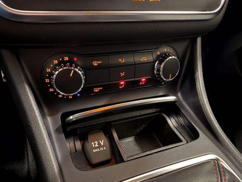 Mercedes-Benz GLA GLA 200 Premium AMG Night Edition