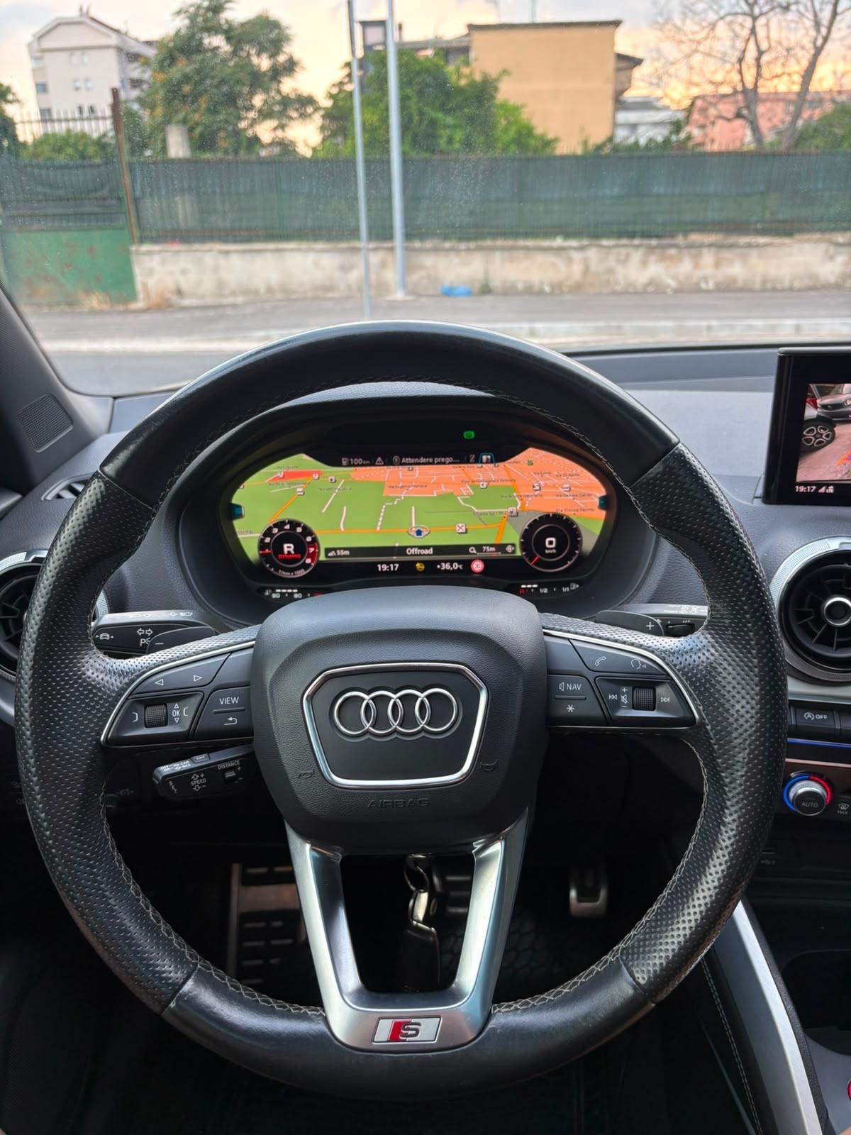 Audi Q2 SQ2 TFSI quattro S tronic