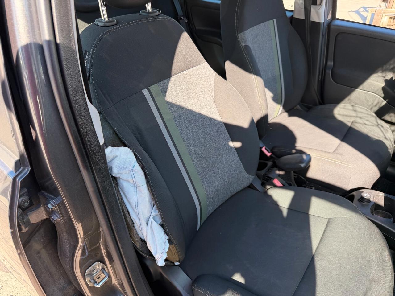 FIAT PANDA CROSS 2019 1.2 BENZINA 69 CV *SINISTRATA