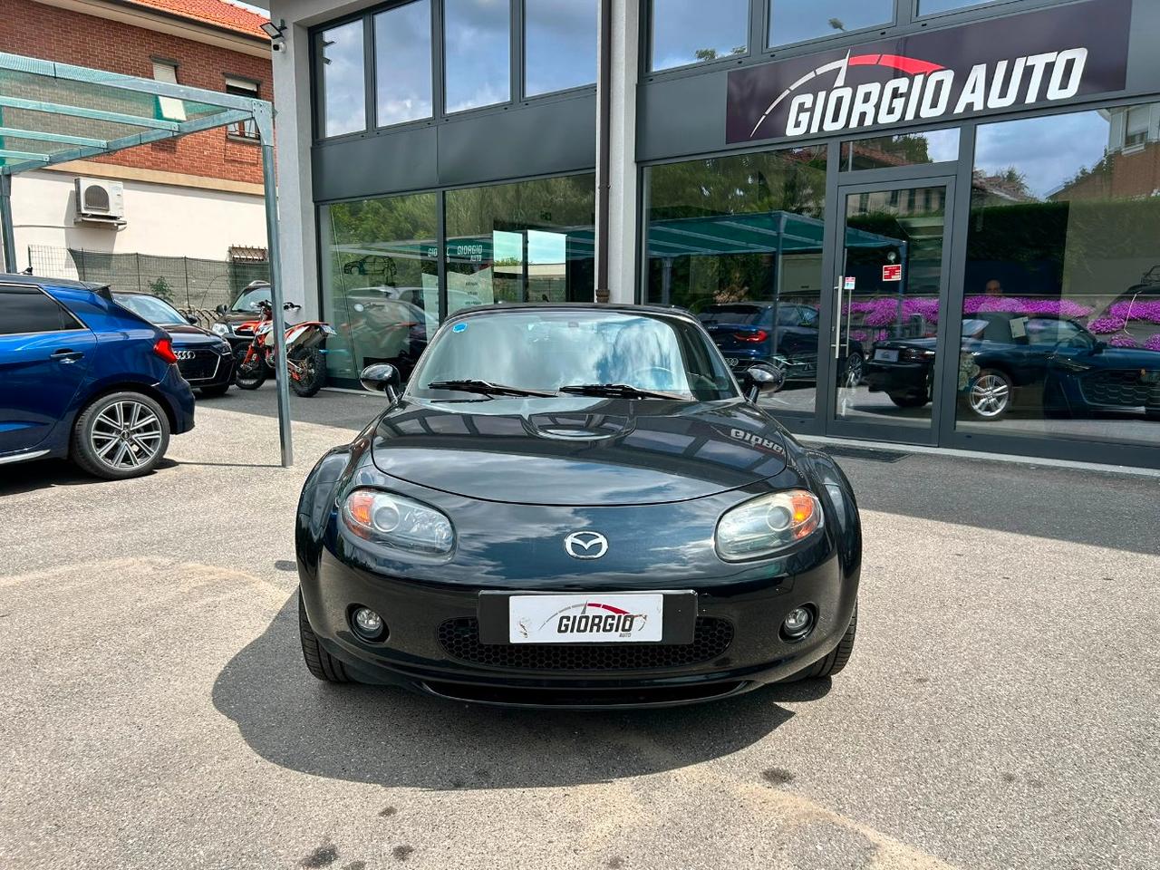Mazda MX-5 Roadster Coupe 1.8 Fire