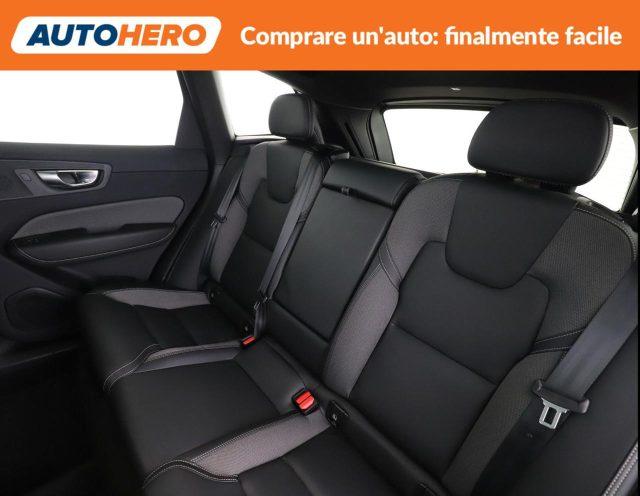 VOLVO XC60 B4 automatico Plus Dark