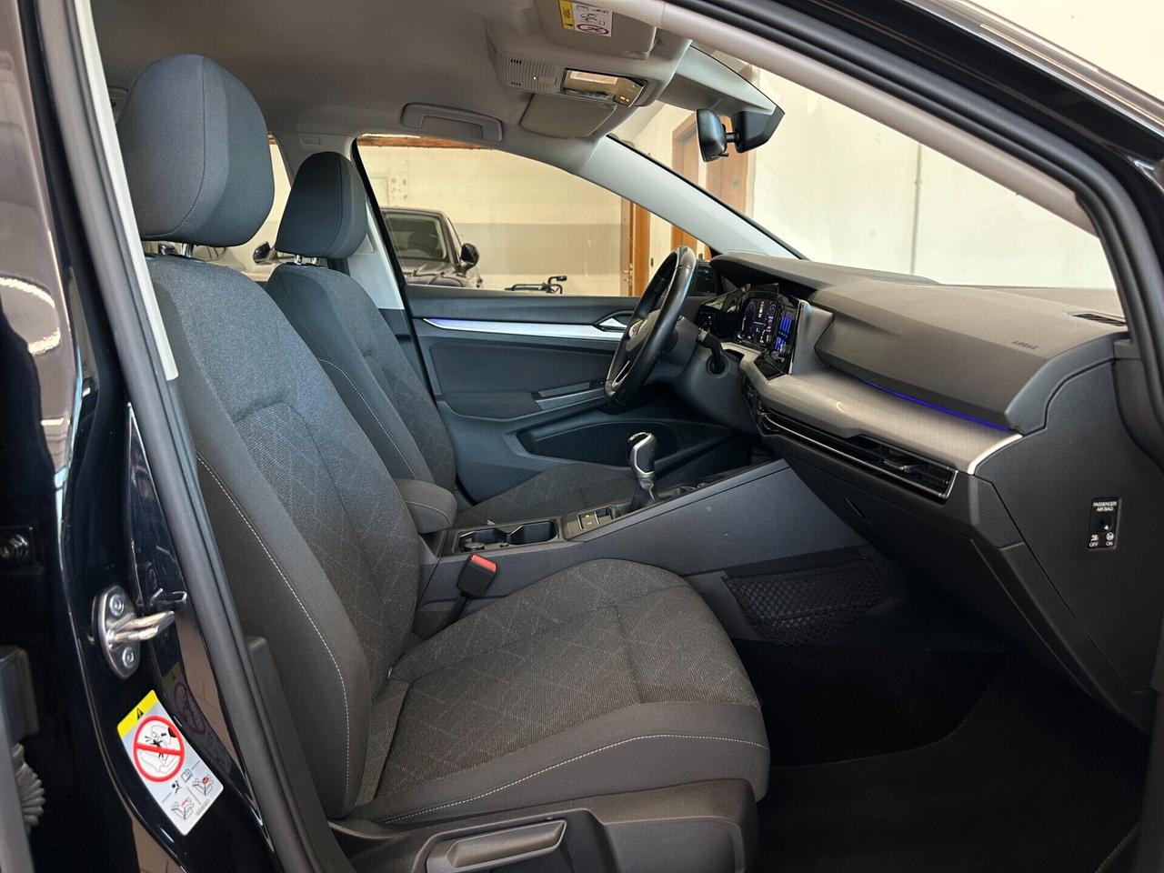 VOLKSWAGEN GOLF LIFE 2.0 TDI 116CV *CARPLAY*LUCI*NEOPATENTATI*