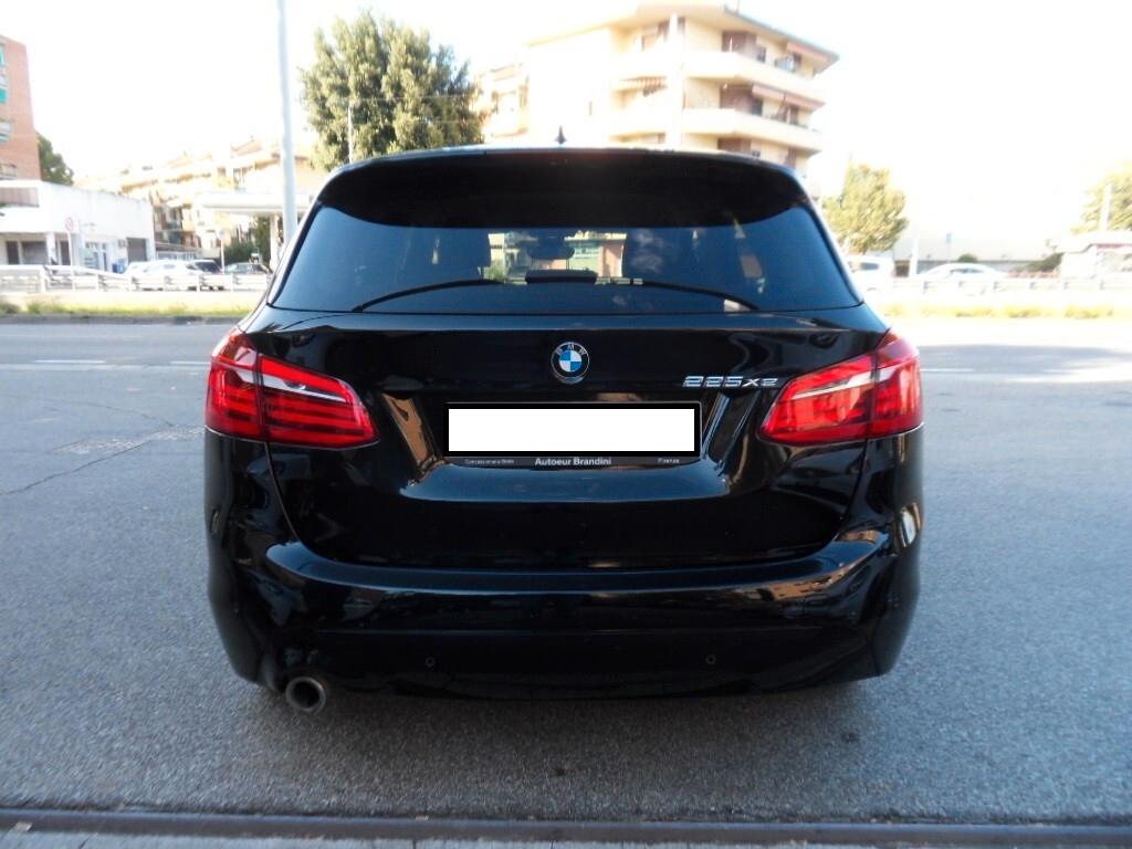 Bmw 2er Active Tourer 225xe iPerformance Business aut.