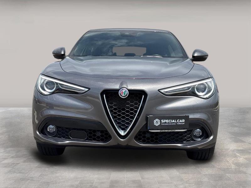 Alfa Romeo Stelvio 2.2 Turbo Business RWD AT8
