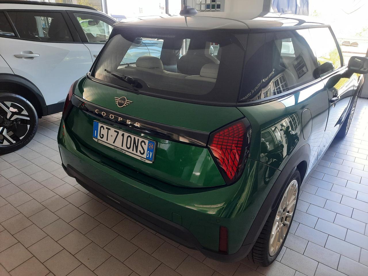 Mini Mini Cooper C Favoured
