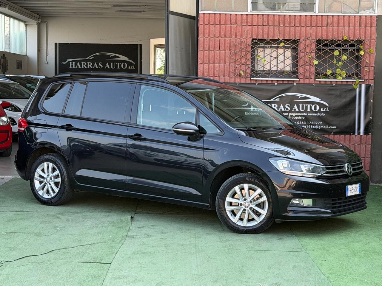 Volkswagen Touran 2.0 TDI 150 CV SCR DSG Business BlueMotion Technology