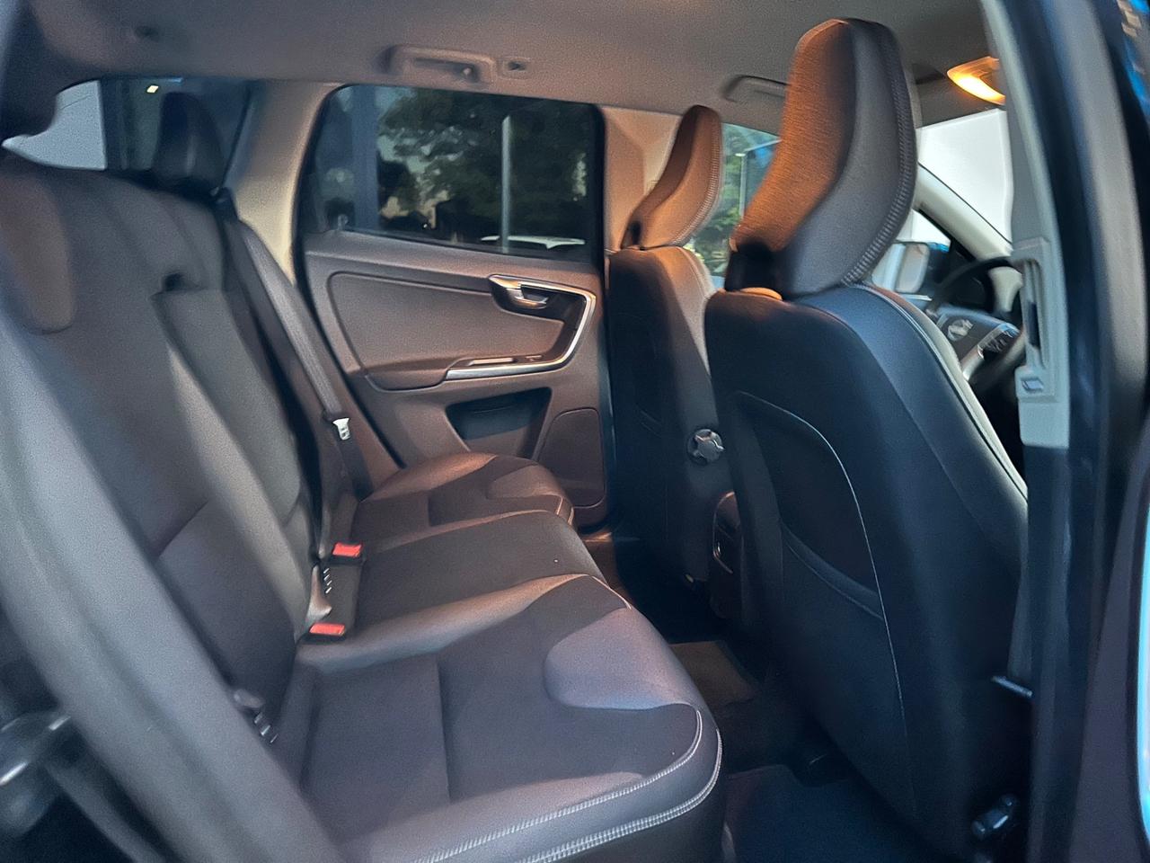 Volvo XC 60 XC60 D3 Momentum