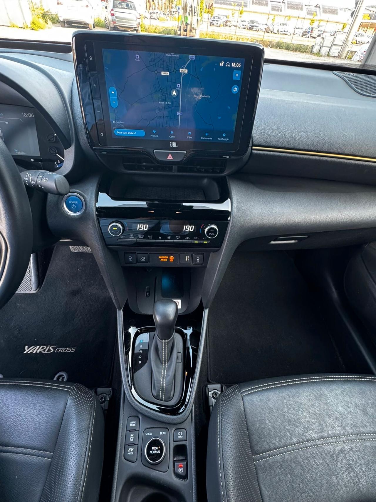 Toyota Yaris Cross Yaris Cross 1.5 Hybrid 5p. E-CVT AWD-i Premiere