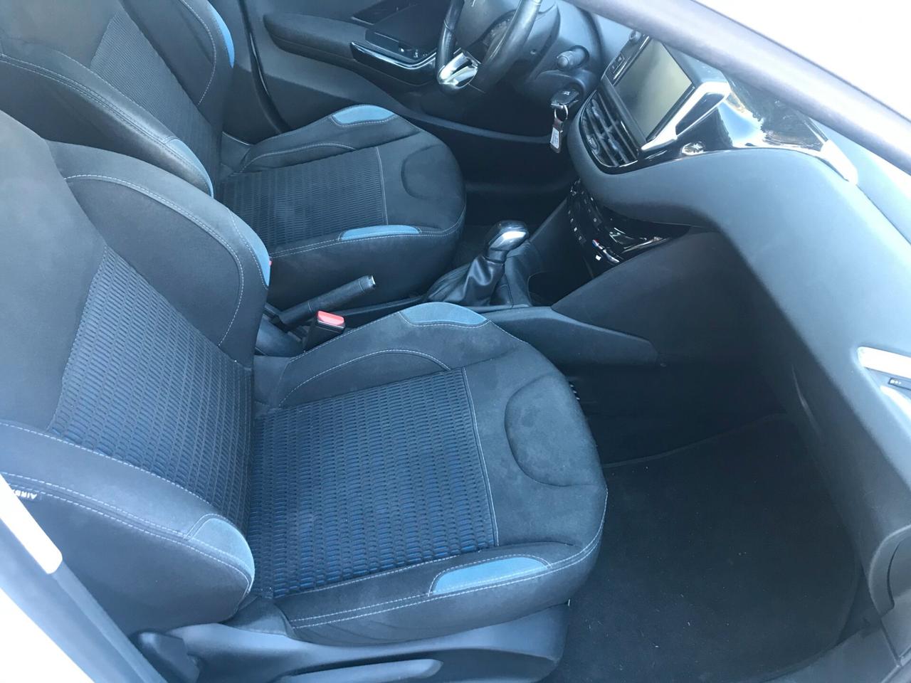 Peugeot 208 1.4 VTi 95 CV 5p. GPL Allure