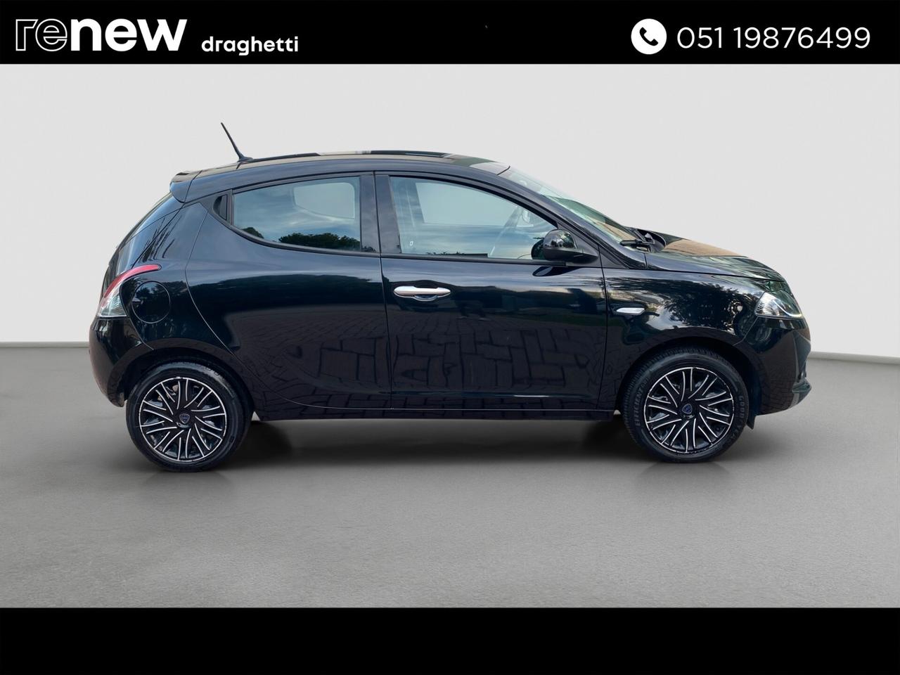 Lancia Ypsilon 1.0 FireFly 5 porte S&S Hybrid Gold
