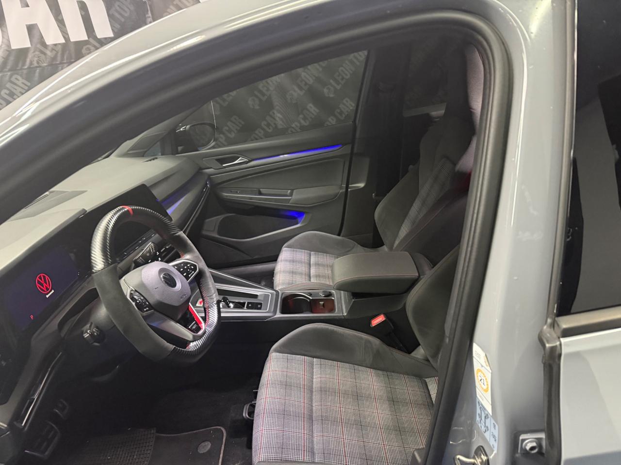 Volkswagen Golf GTI 2.0 si accettano permute e finanziamenti