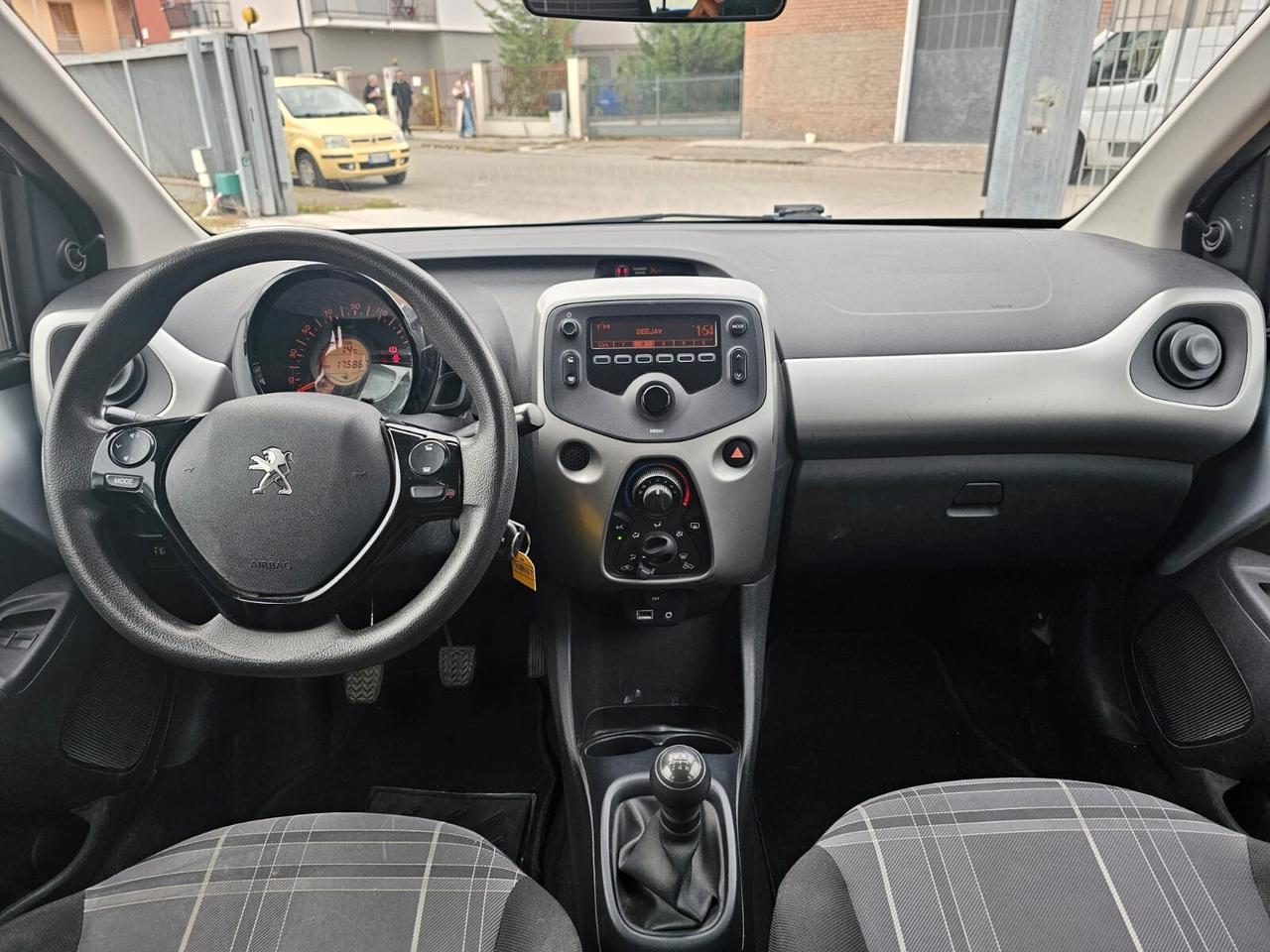 Peugeot 108 1.0 VTi 68cv Active*Clima*Euro6*Neopatentati