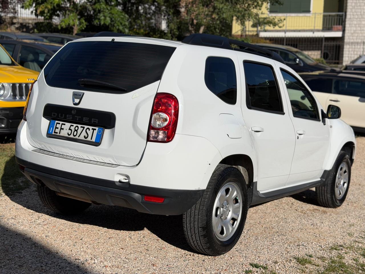 Dacia DUSTER 1.6 4x4 LAURÈATE KMCERT GARANZ