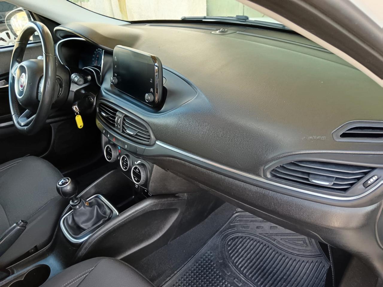 Fiat Tipo 1.6 Mjt S&S 5 porte Mirror