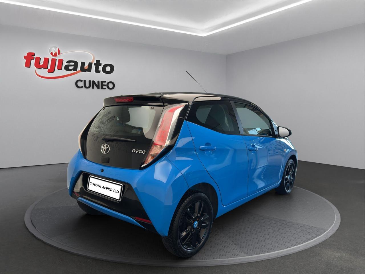 Toyota Aygo 5p 1.0 VVT-i 69CV x-cite TSS 5p