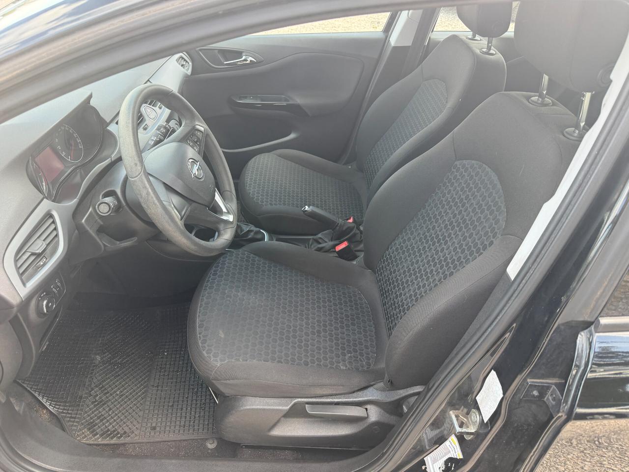 Opel Corsa 1.4 5 porte Advance NEOPATENTATI