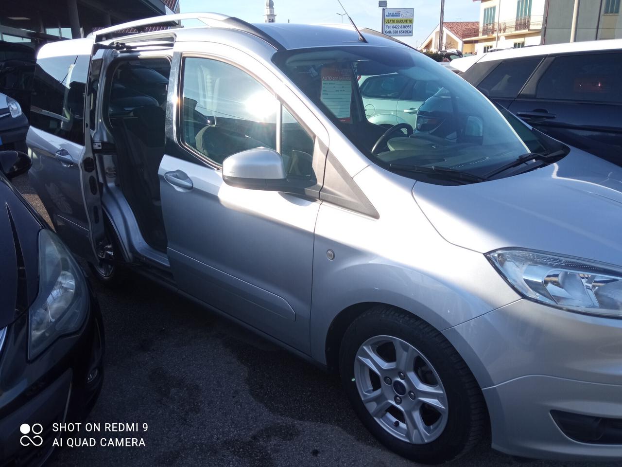 Ford Tourneo Courier 1.5 TDCI 75 CV Titanium