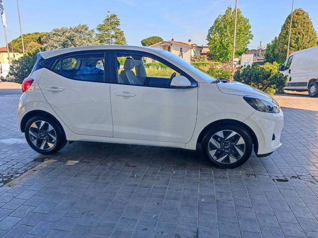 HYUNDAI i10 1.0 MPI Connectline