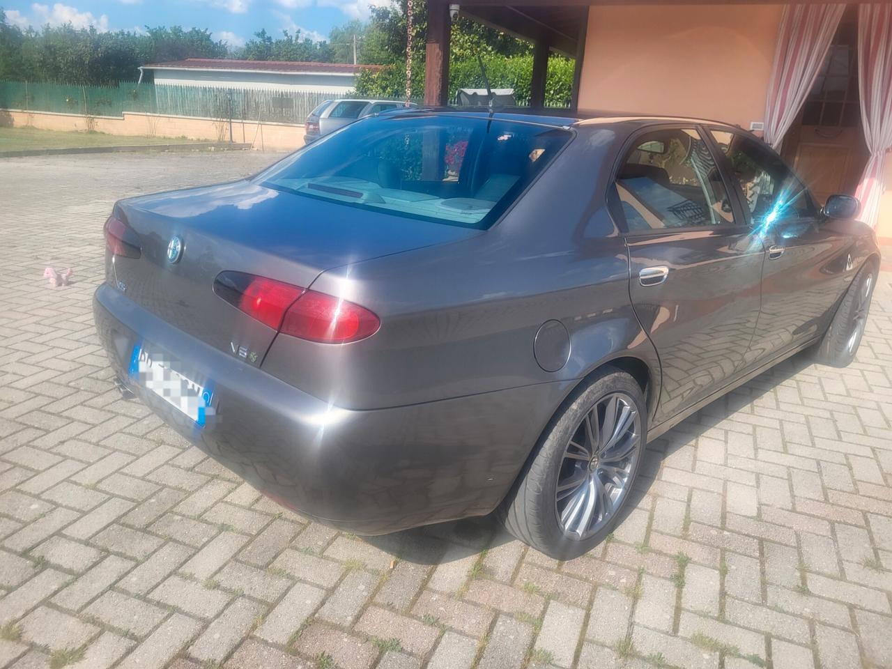 Alfa Romeo 166 2.5i V6 24V cat Progression