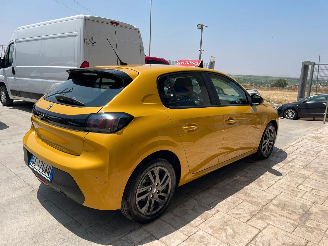 Peugeot 208 BlueHDi 100 Stop&Start 5 porte Allure