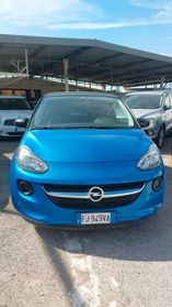 Opel Adam 1.2 70 CV Black Jack