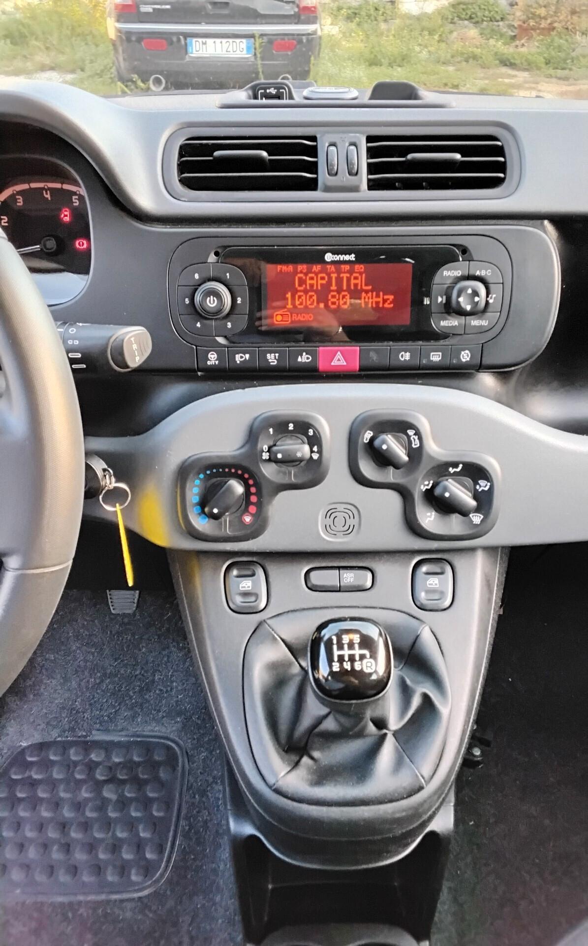 Fiat Panda 1.0 FireFly S&S Hybrid City Cross