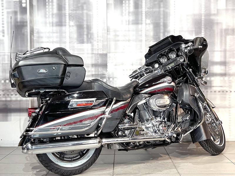 Harley Davidson Electra Glide Ultra Classic Cvo 1690