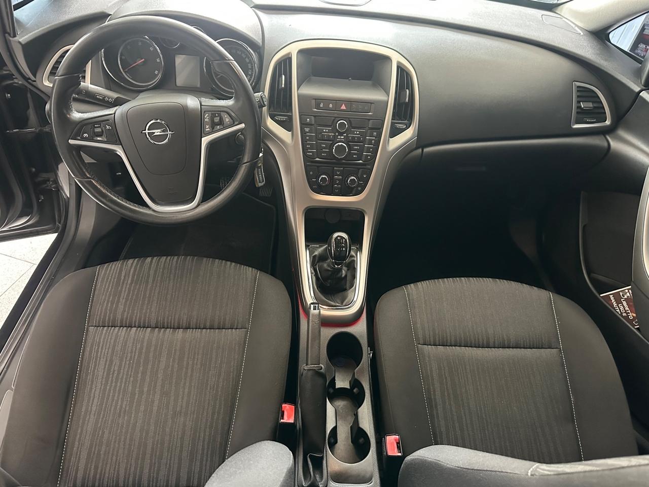 Opel Astra 1.7 CDTI 110CV EcoFLEX S&S 5 porte Cosmo