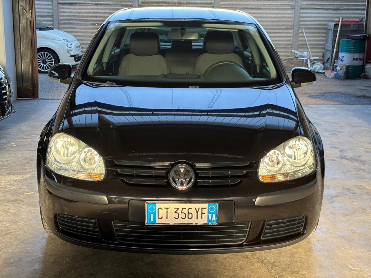 Volkswagen Golf 1.6 16V FSI 5p. Comfortline