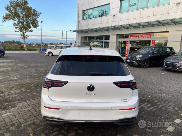 VOLKSWAGEN Golf 1.5 eTSI 150 CV DSG Style