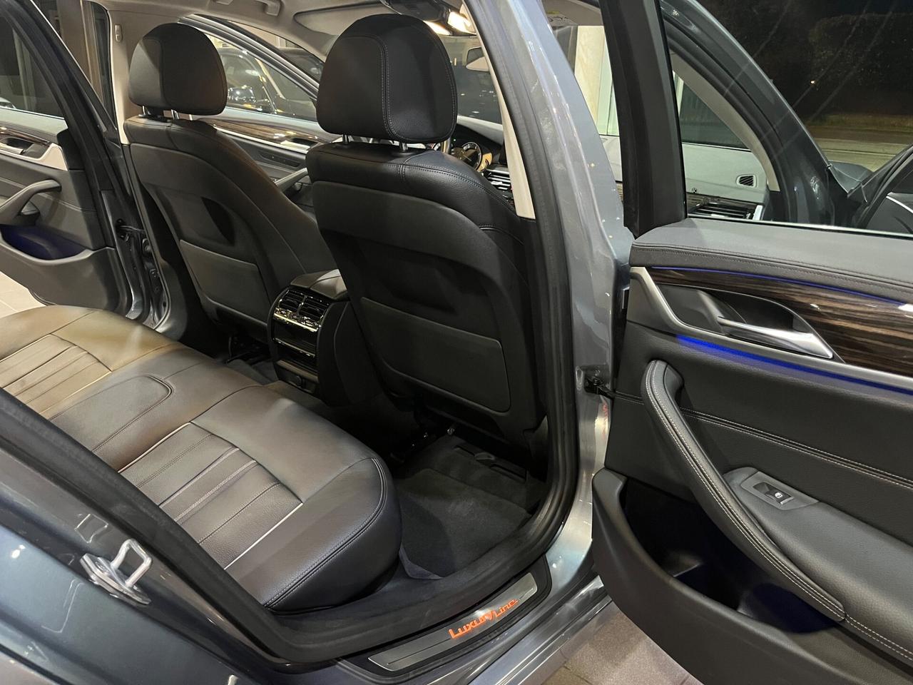 Bmw 530 530d xdrive Luxury 265cv auto 65.000KM!!