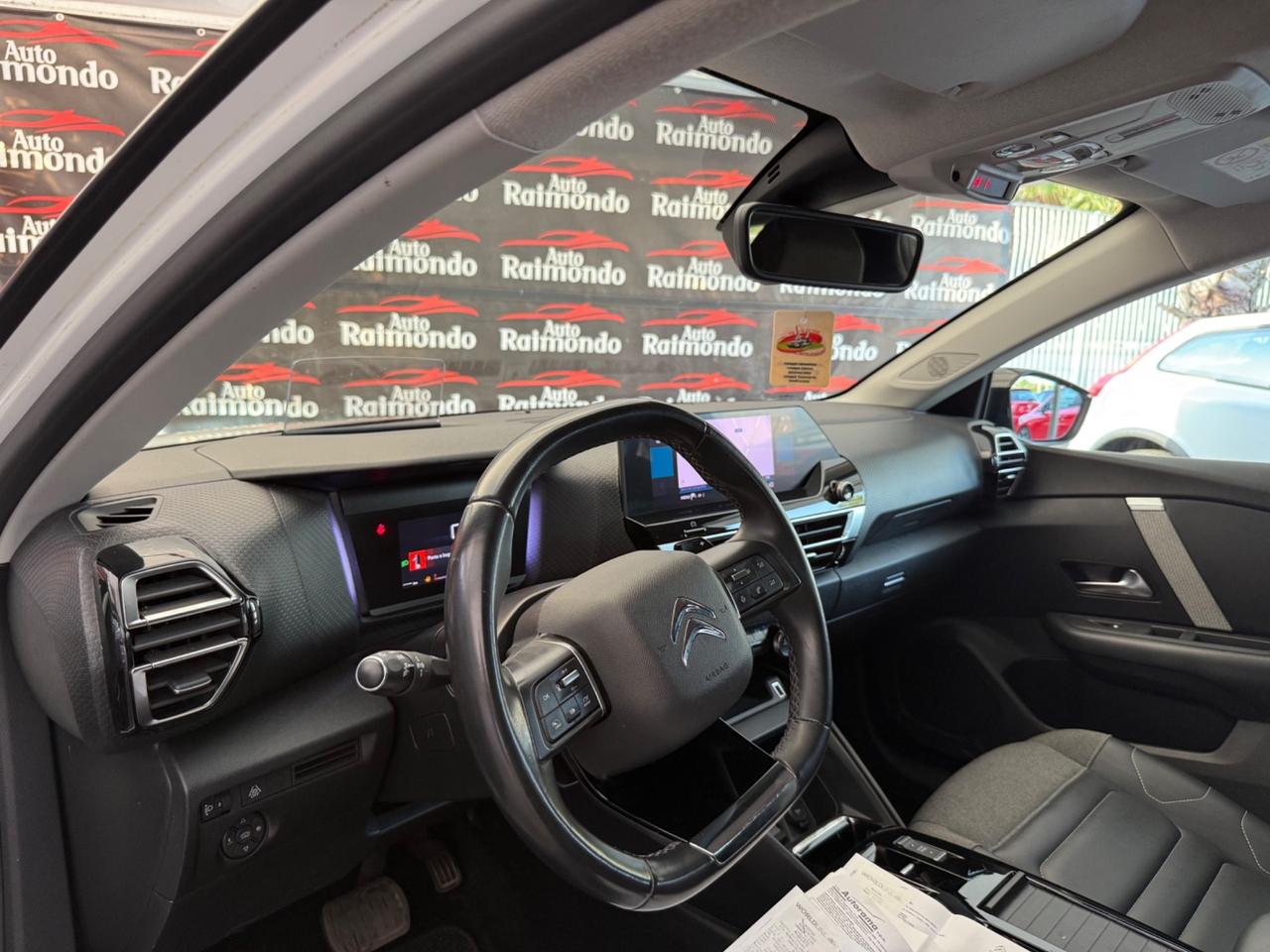 Citroen C4 PureTech 130 S&S EAT8 Shine