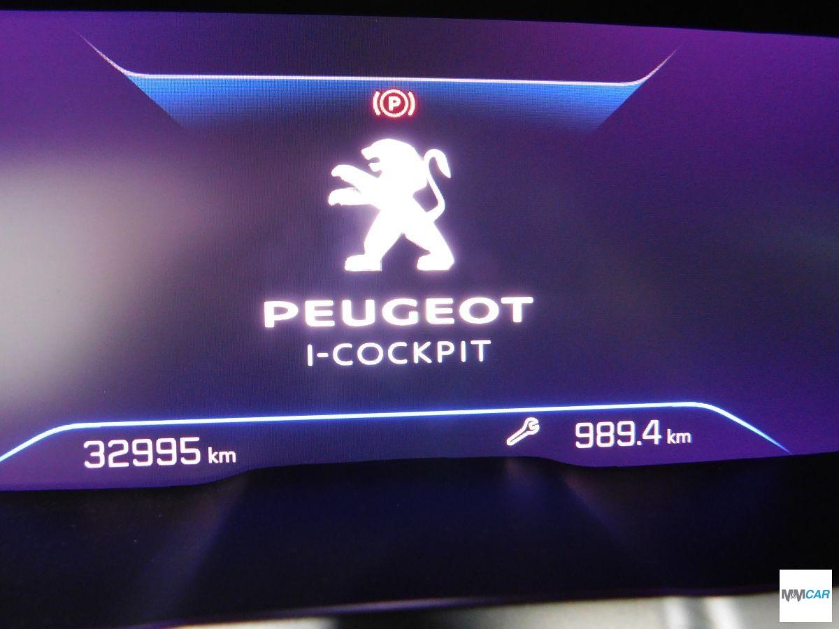 PEUGEOT - 3008 - BlueHDi 130 EAT8 S&S Allure