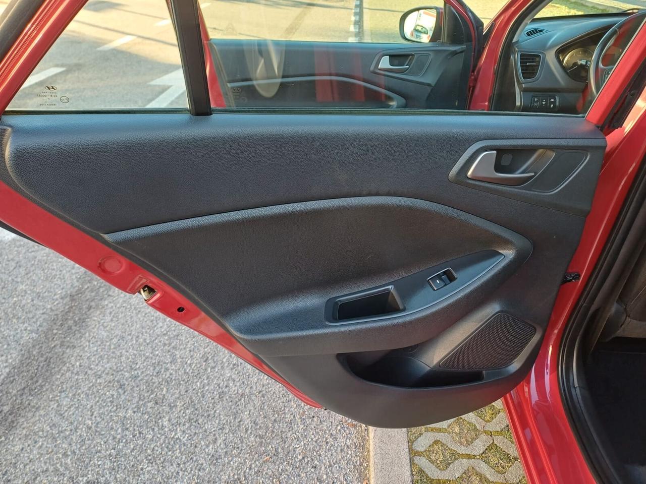 Hyundai i20 1.2 84 cv 5 porte Comfort