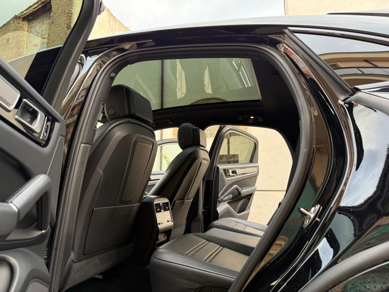 Porsche Cayenne Coupé 3.0 V6