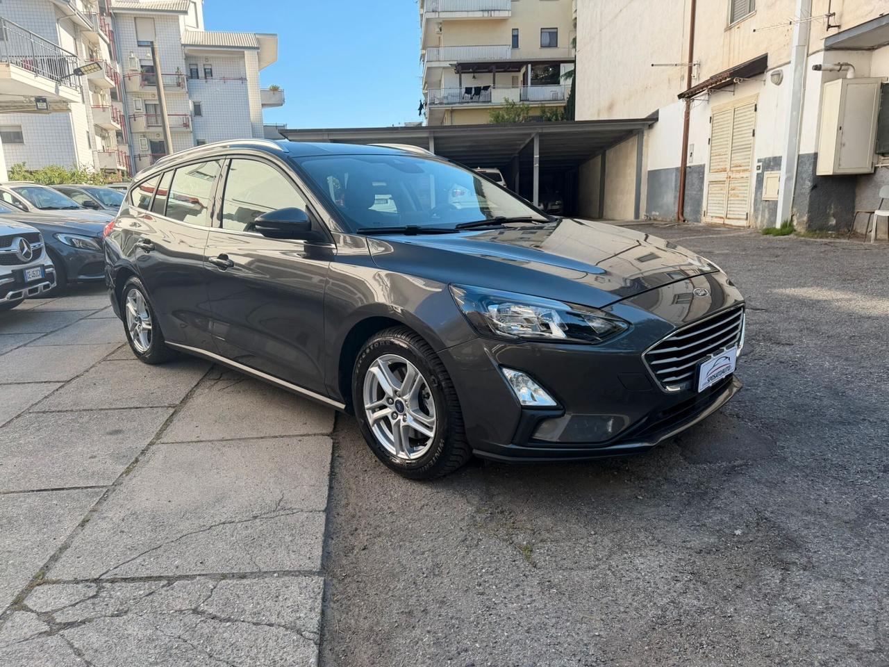 Ford Focus business