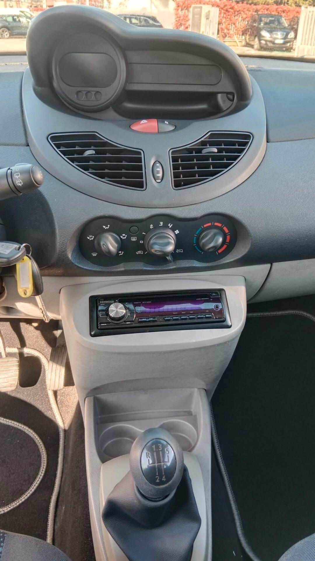 Renault Twingo 1.2 16V Dynamique