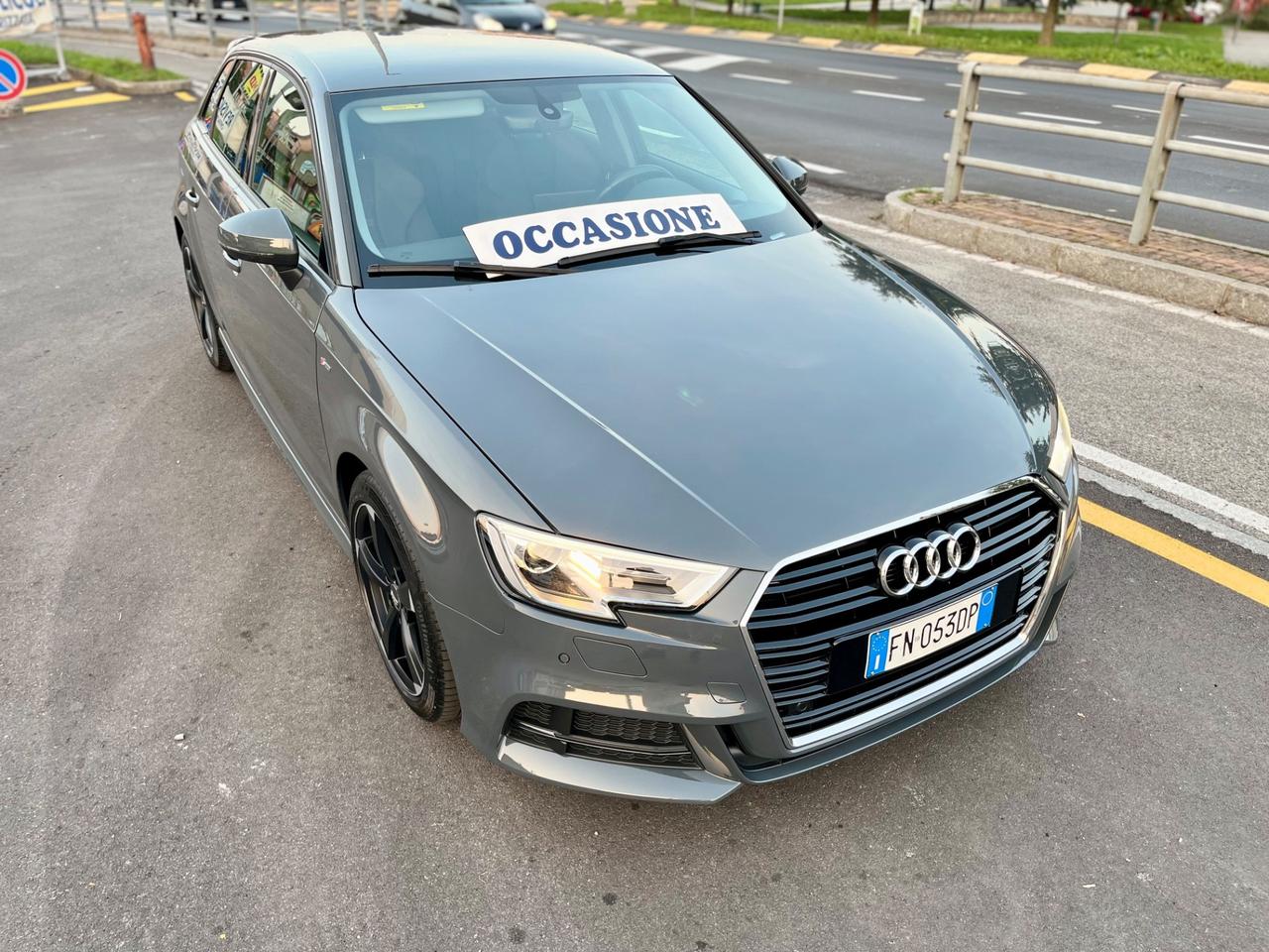 Audi A3 S-Line 1.6 TDI 116 CV tronic Sport