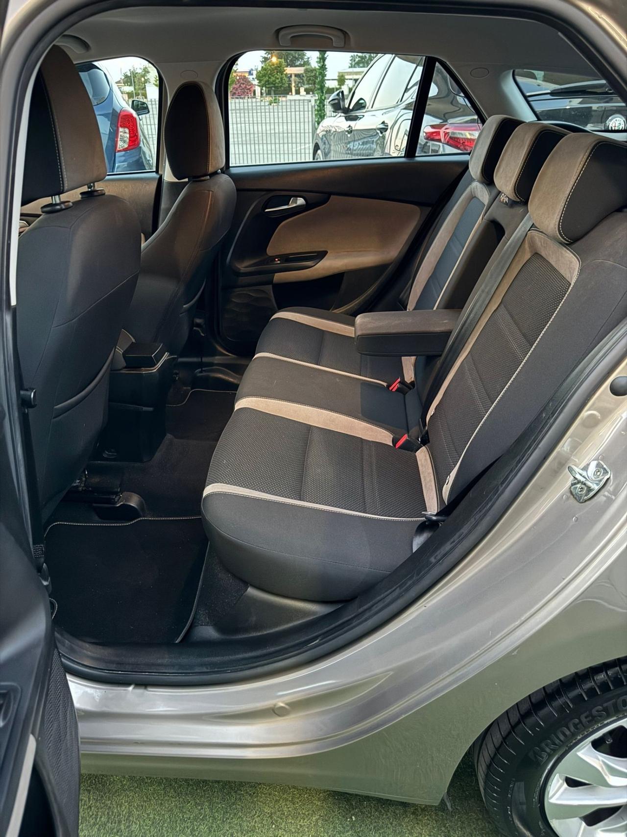 Fiat Tipo 1.6 Mjt 120CV S&S SW Lounge