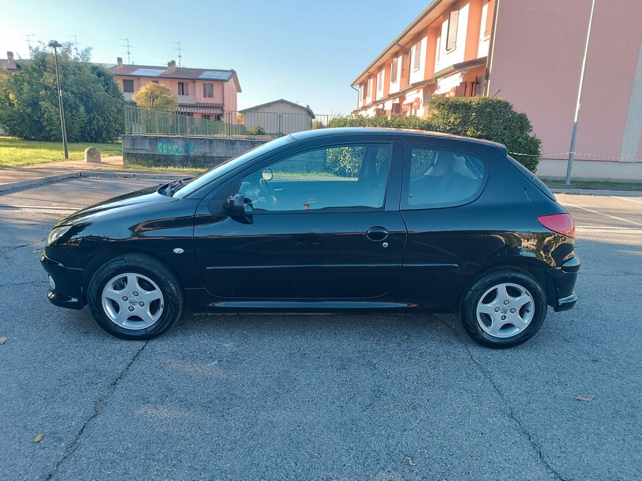 Peugeot 206 1.4 benzina garanzia