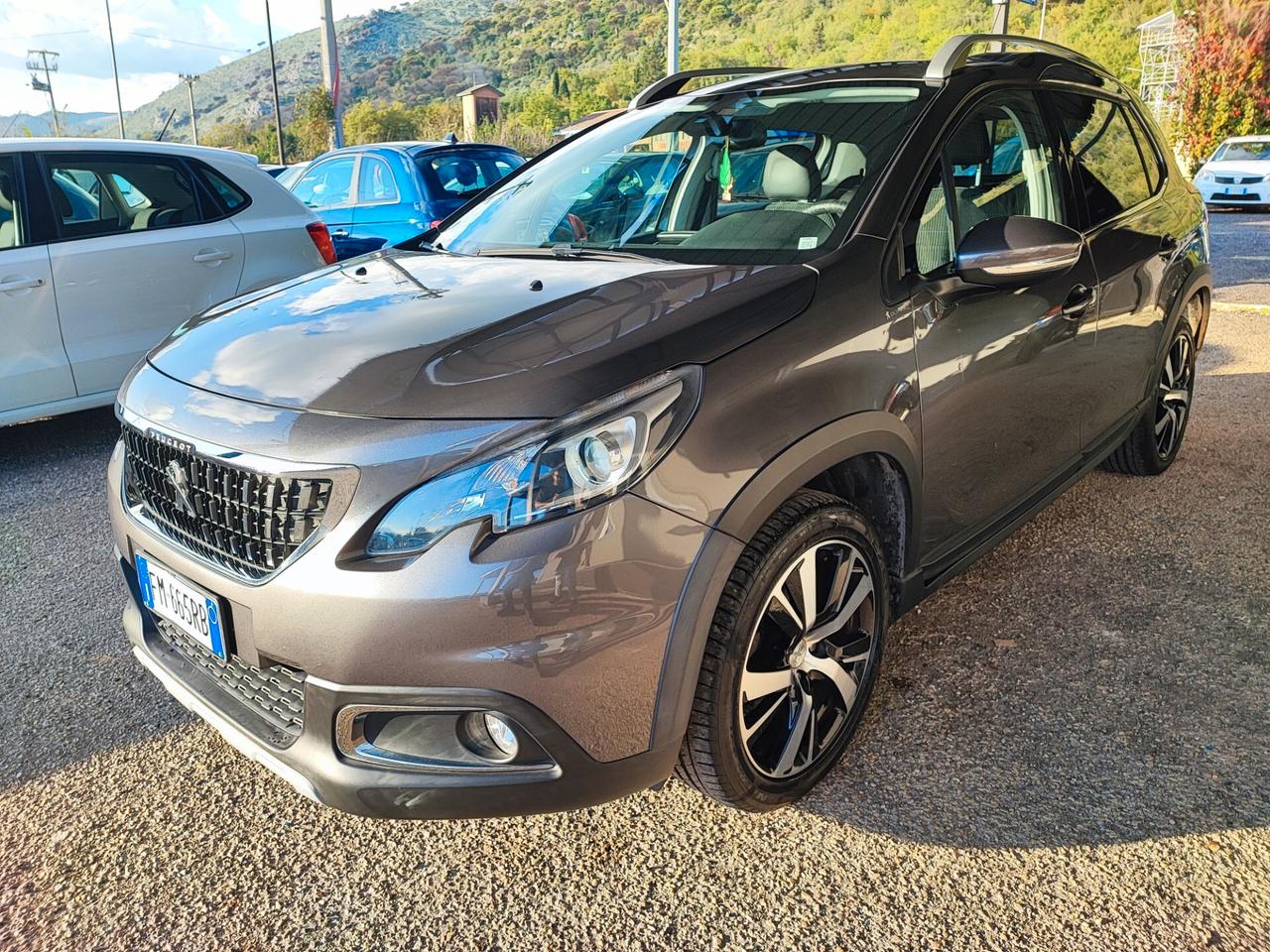 Peugeot 2008 BlueHDi 100 Black Matt