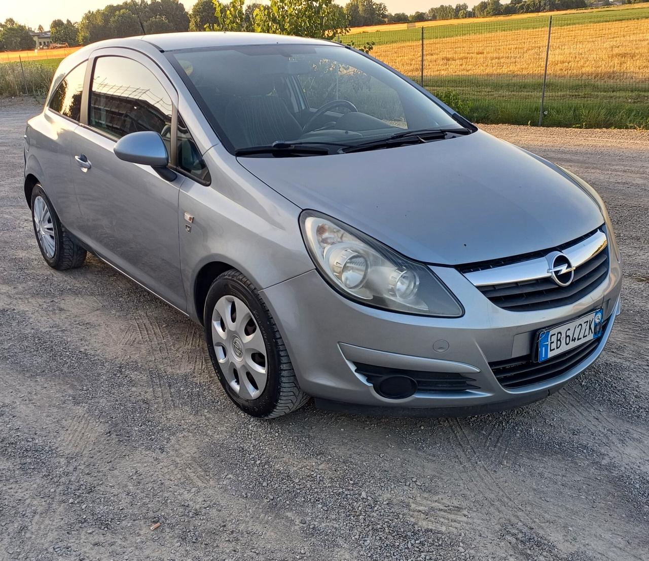 Opel Corsa 1.2 Benzina 3 porte Sport