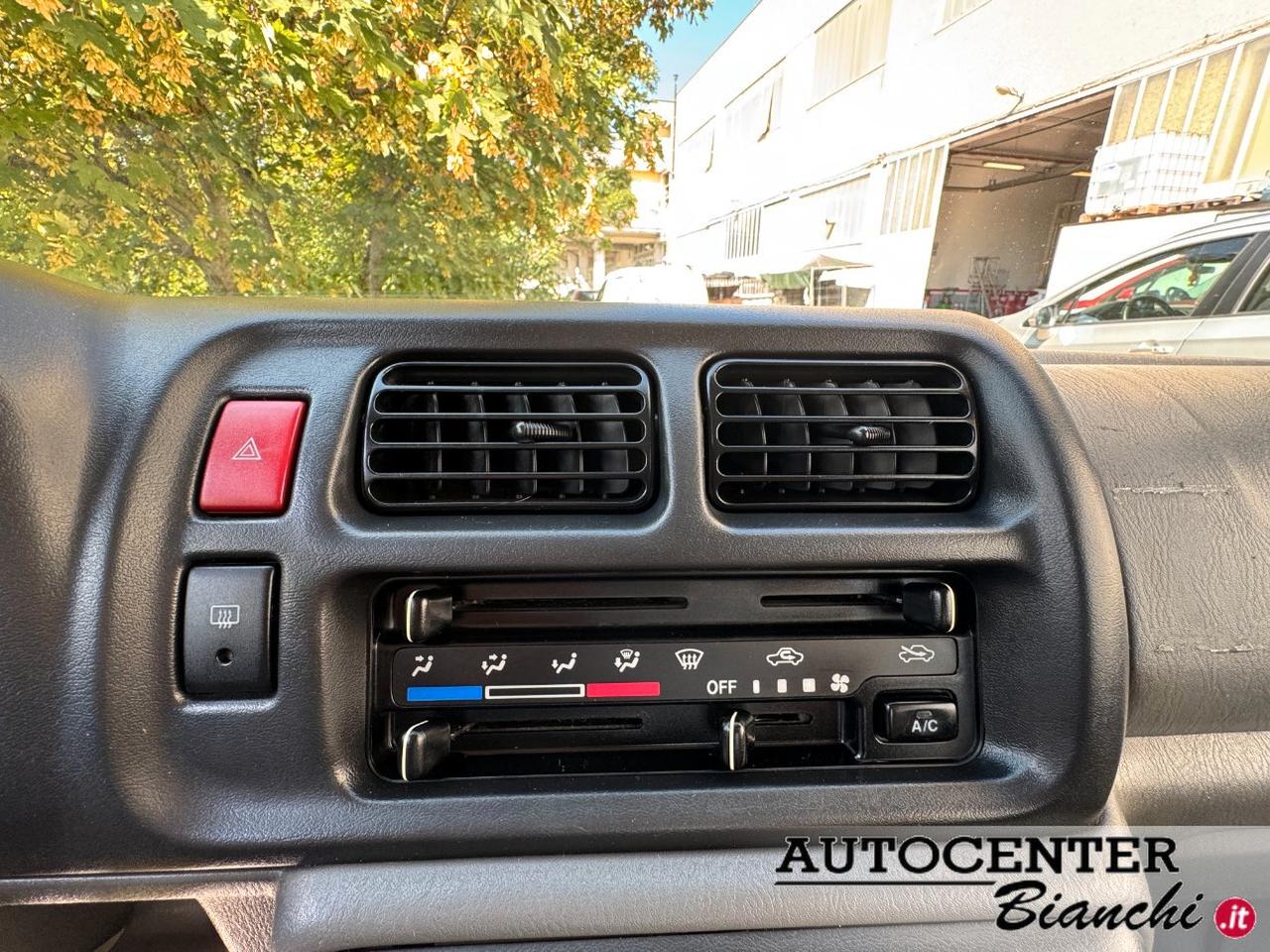 Suzuki Jimny 1.3 16v JLX 4wd E3