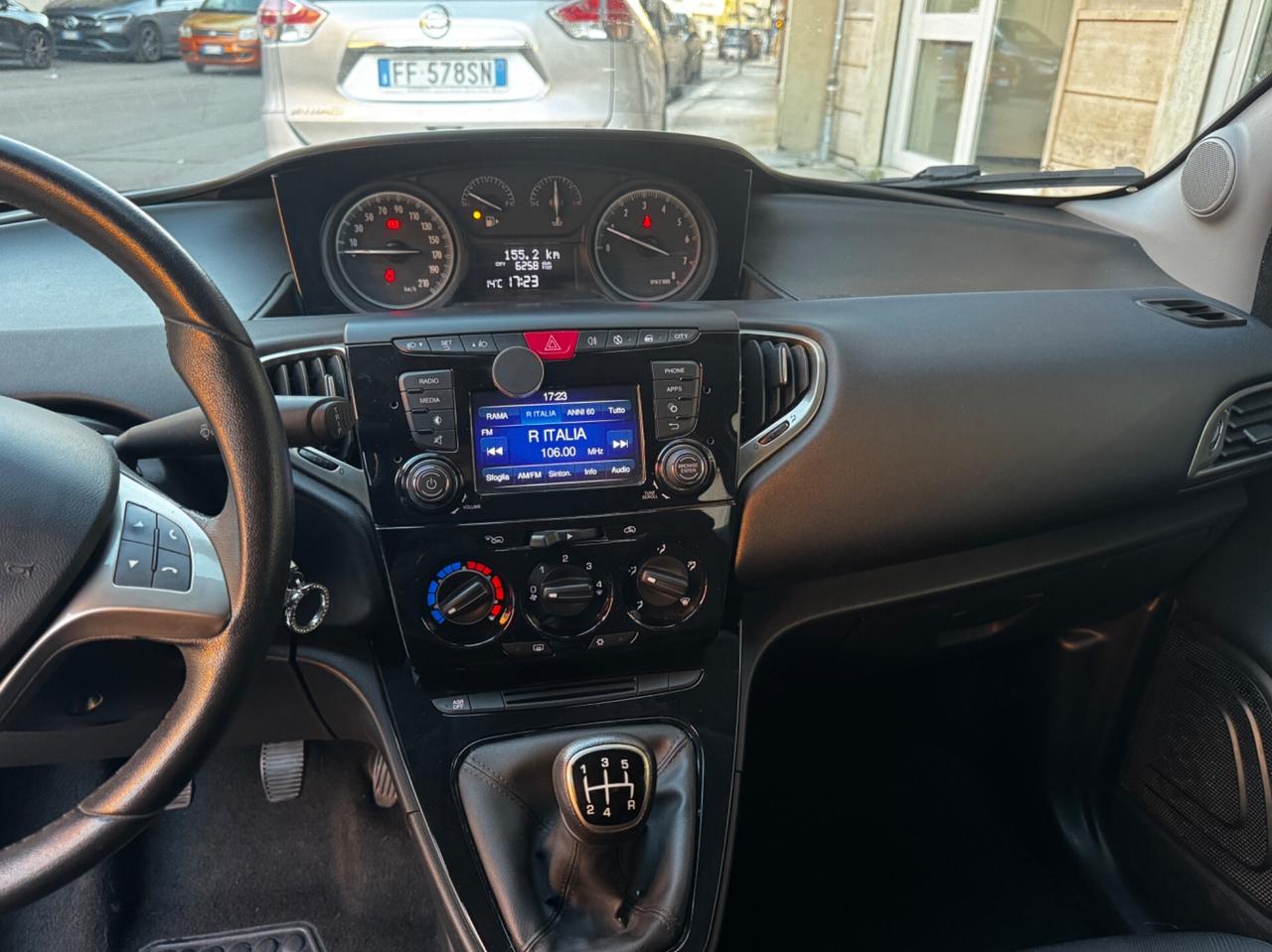 Lancia Ypsilon 1.2 69 CV Gold NEOPATENTATI