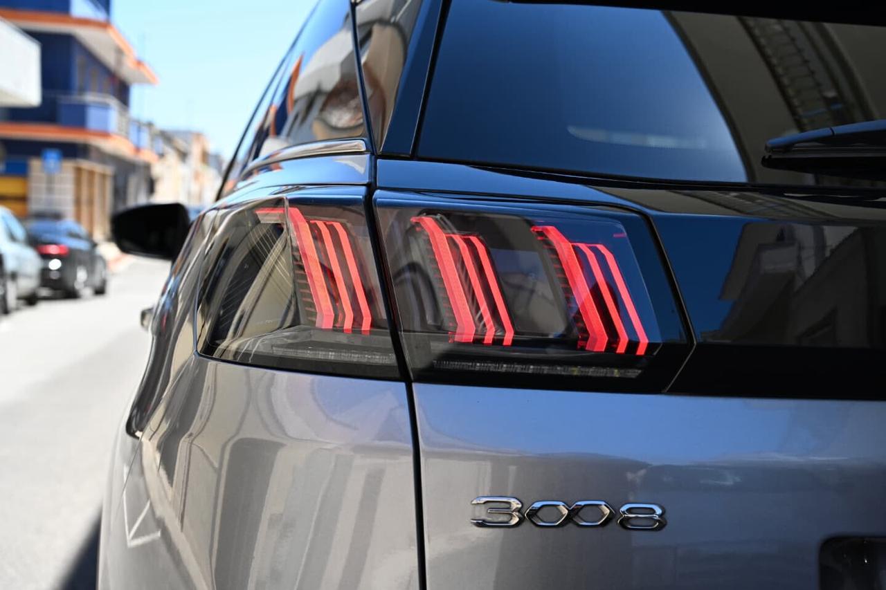 Peugeot 3008 BlueHDi 130 S&S EAT8 GT