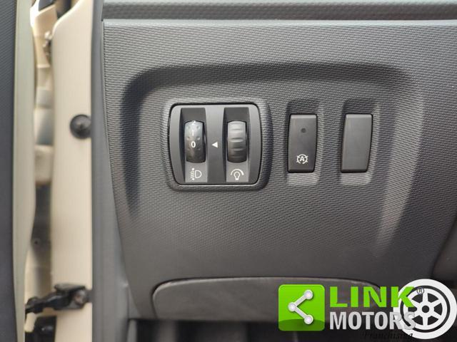 RENAULT Captur 0.9 TCe 12V 90 CV Start&Stop Energy R-Link